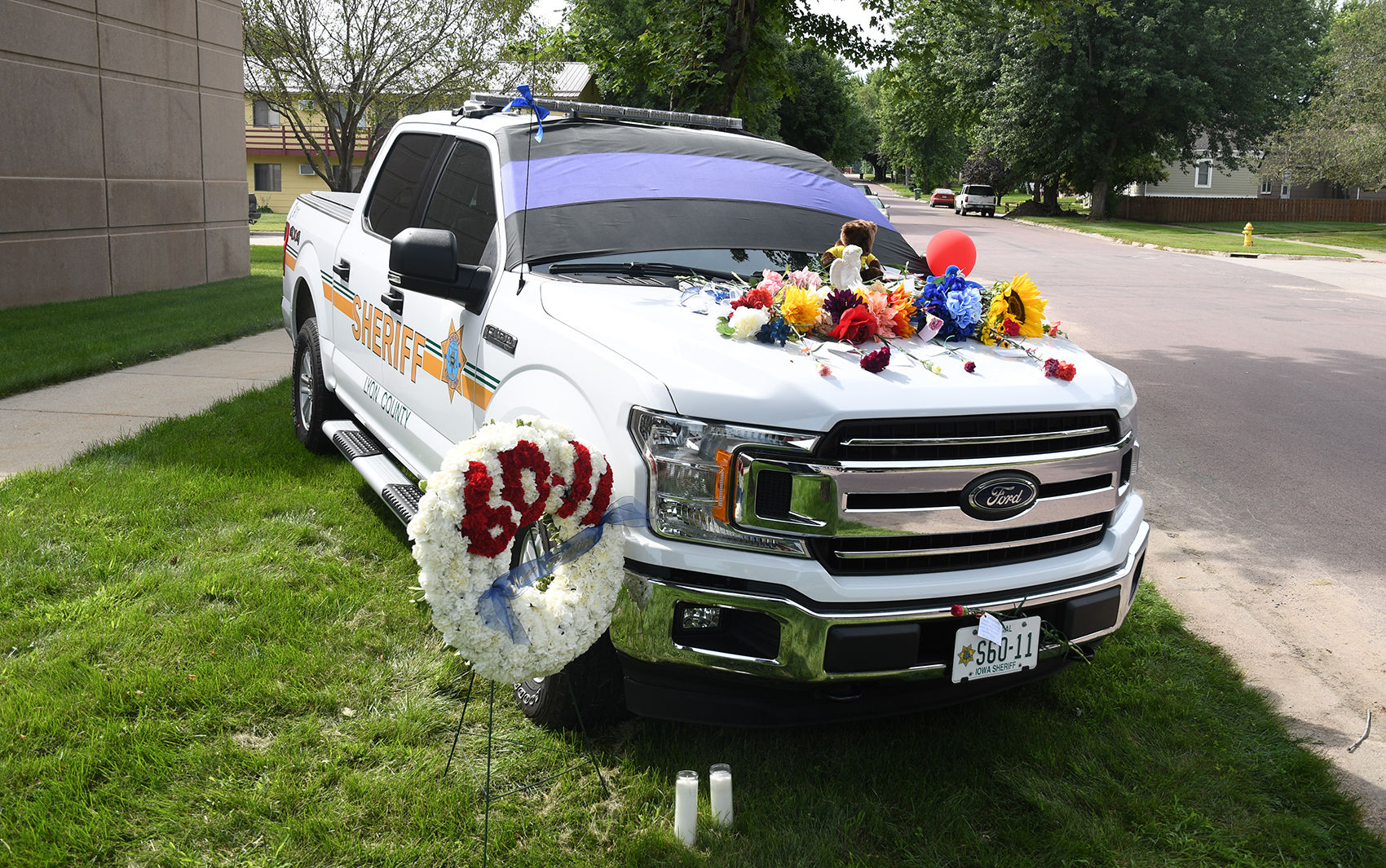 Lyon County deputy dies after SUV crash